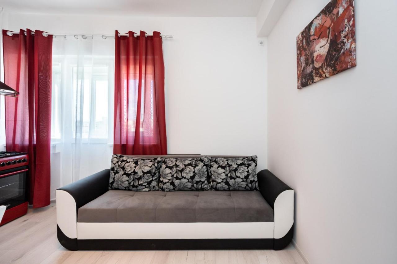 Spacious And Cozy Apartment In Central Bucharest Bucareste Exterior foto
